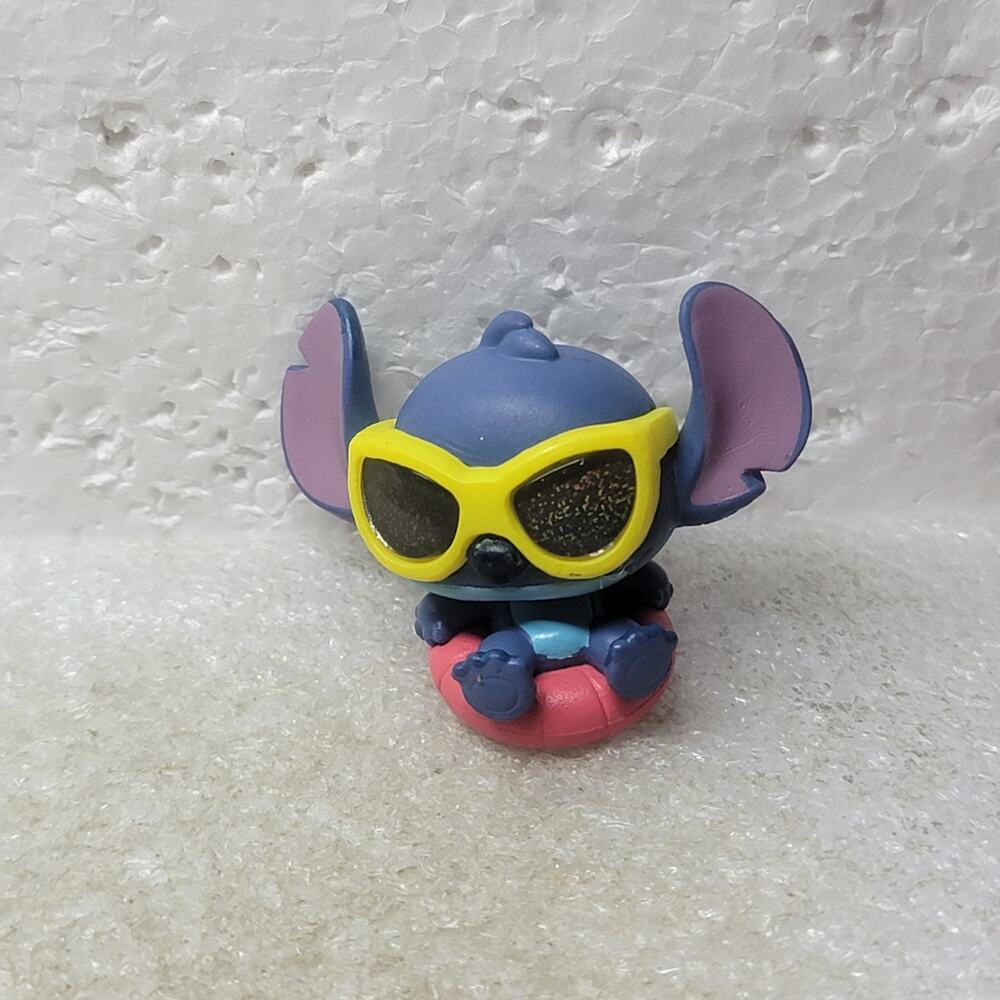 Disney Doorables Stitch Rare Let’s Party Pool Lilo & Stitch Mini Toy Figure Cute
